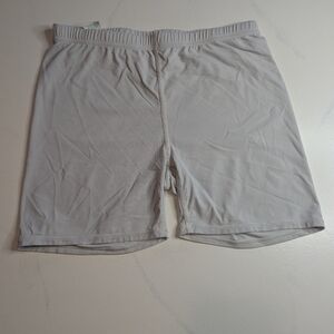 LILLY PULITZER Women’s White LUXLETIC Pull On Stretch Shorts 4” Inseam Size XS